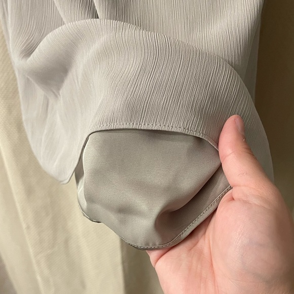 NWOT TAUPE H&M Tie-Detail Sleeveless Top - Picture 5 of 6